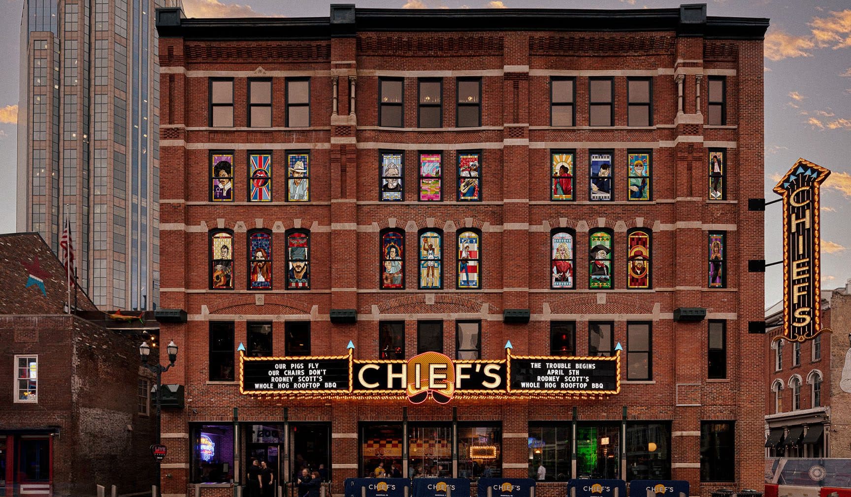 Exterior of Chief's on Broadway