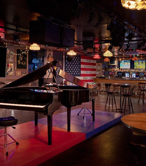 dueling pianos in Friendly Shadows
