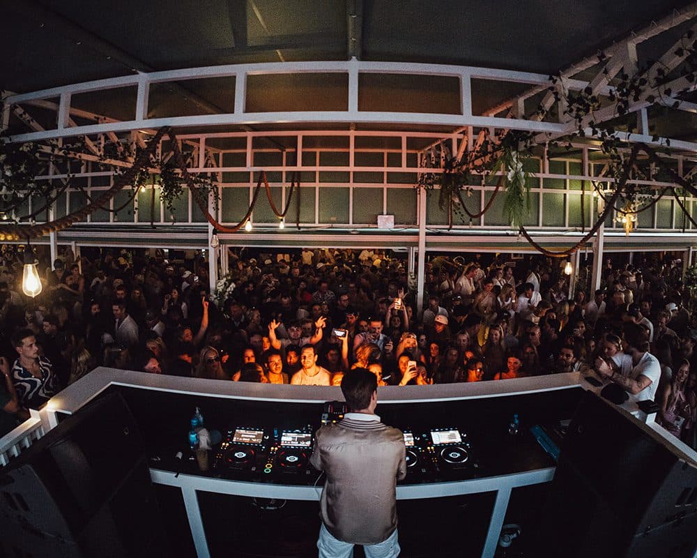 dj overlooking the crowd